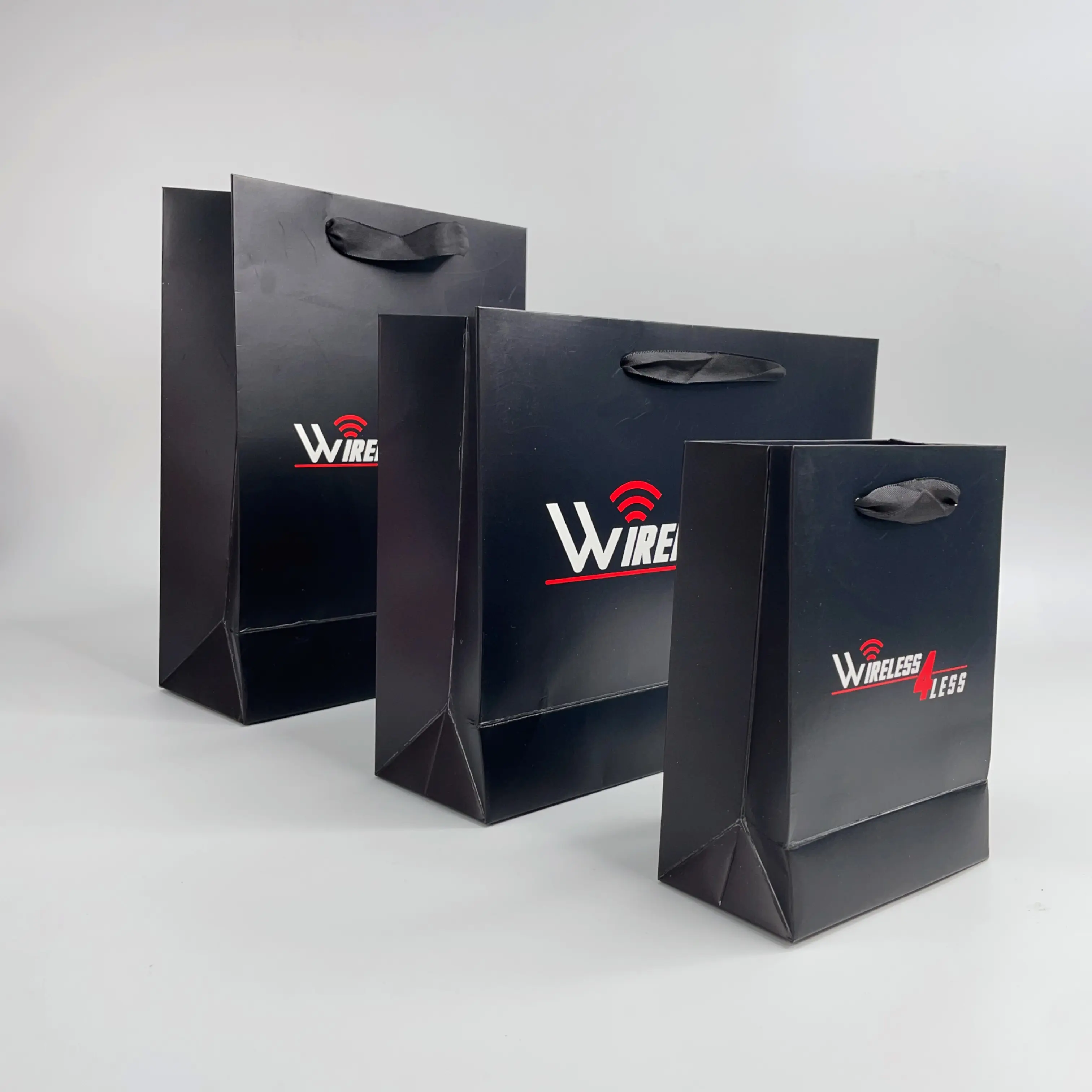 Custom black paper bag for packaging electronic products