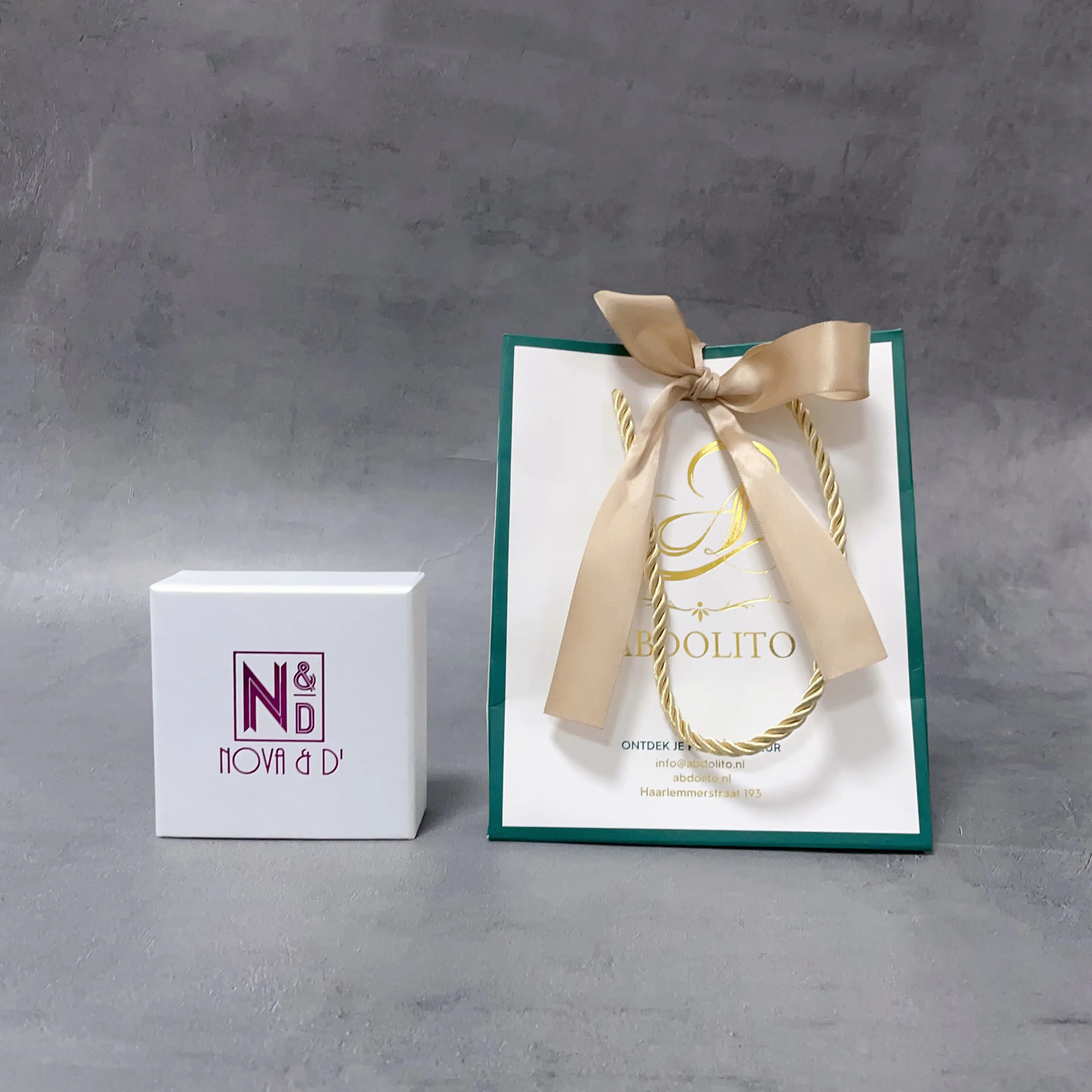 Retail Bags Custom Logo Small Gift Bags With Ribbon