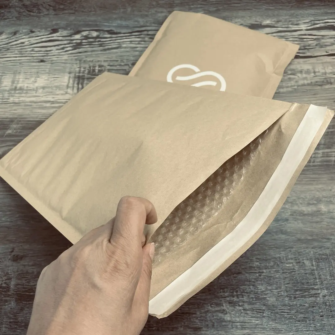Brown kraft bubble mailer with your own logo printed