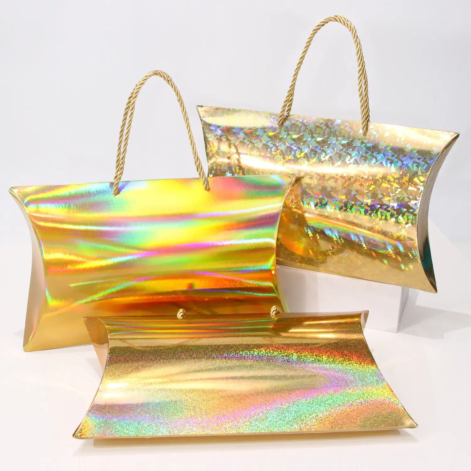 32x20x6cm custom logo laser pillow shape paper shopping bag gift bag with handle for small business