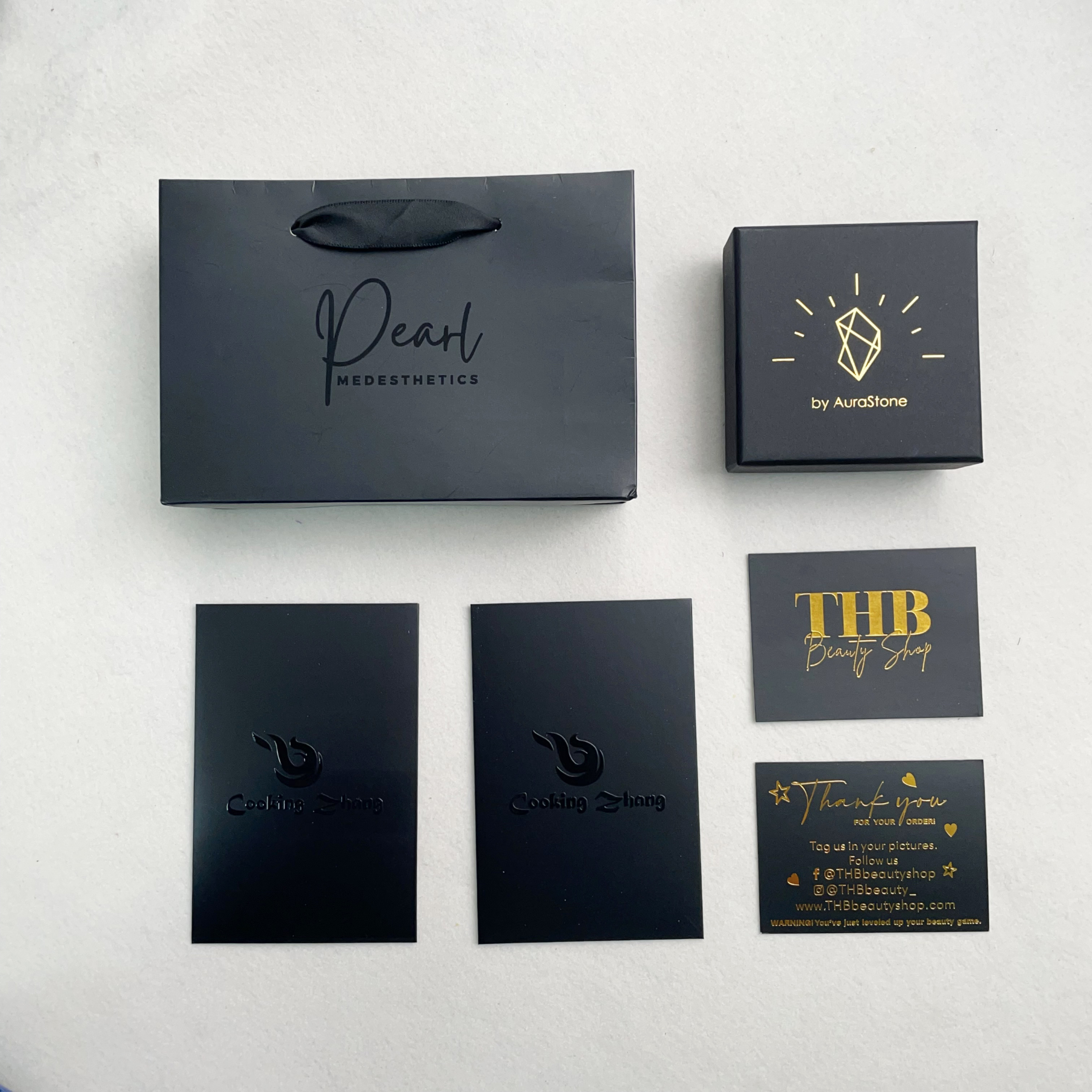 350g embossed logo paper envelope