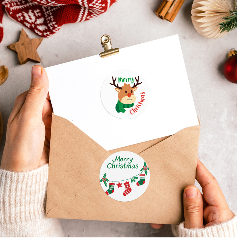1inch/2.5cm diameter round Christmas sticker rolls for gift packaging
