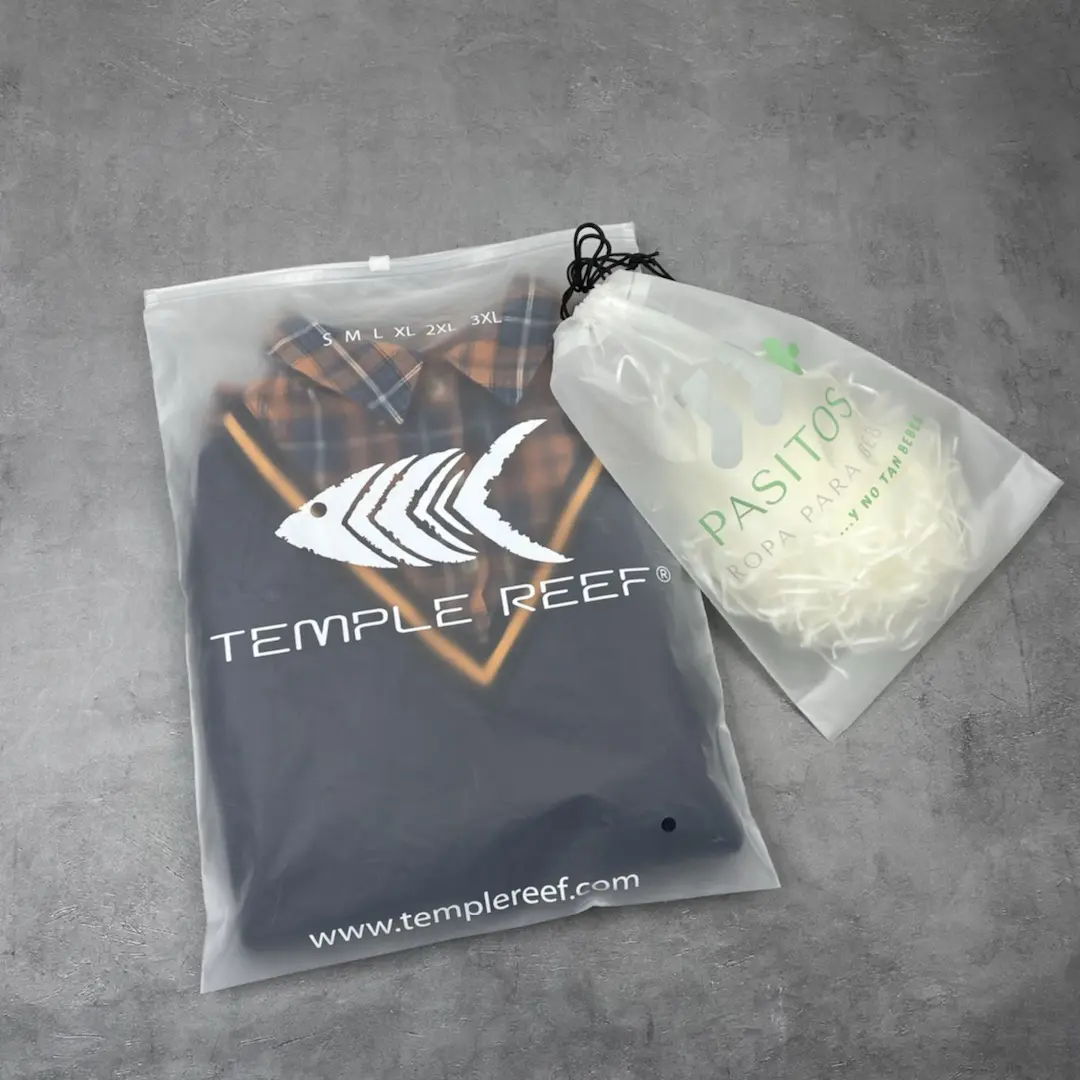 China wholesale Business Card - zip lock clothes poly packing bags – Eastmoon