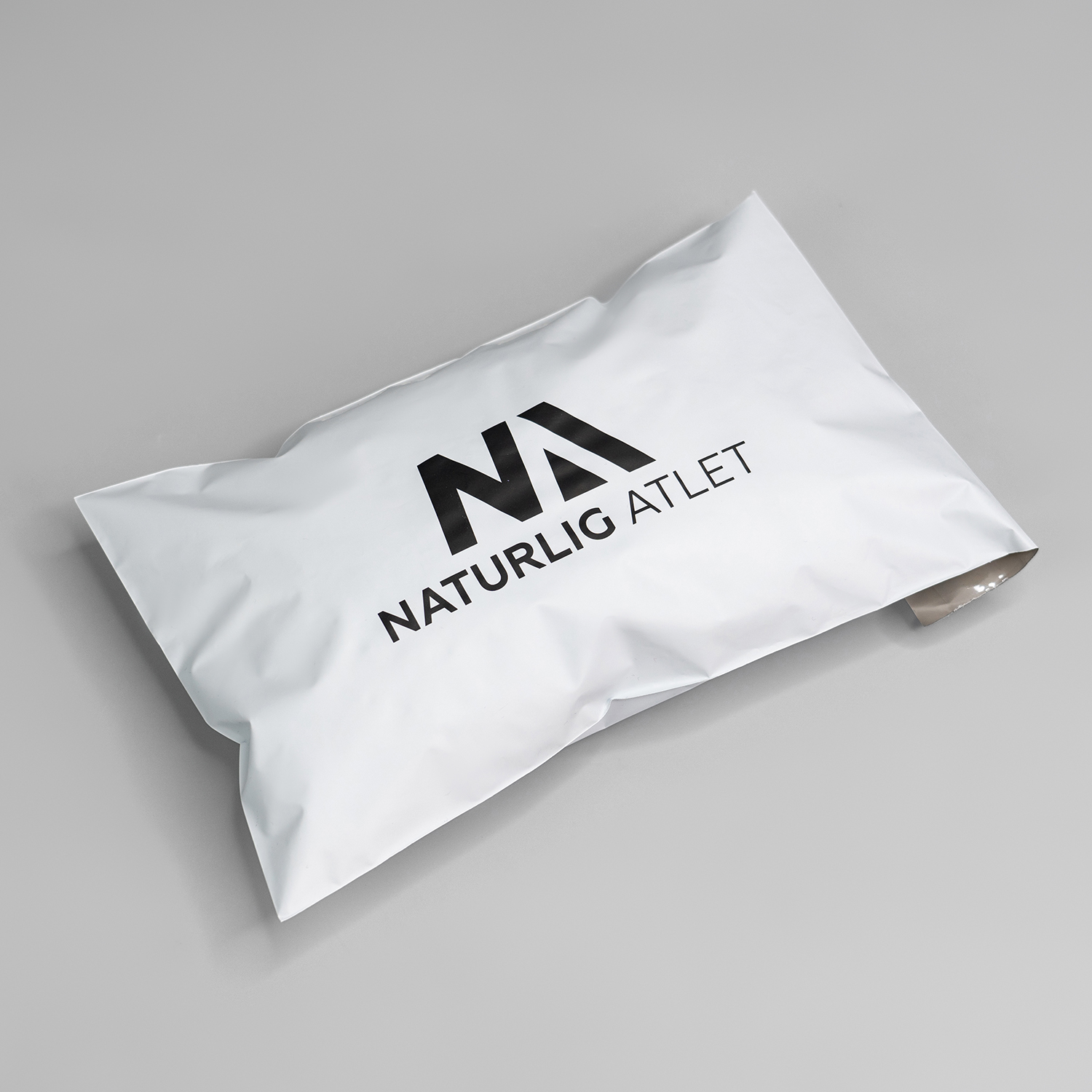 Custom logo matte black & white poly mailing bag