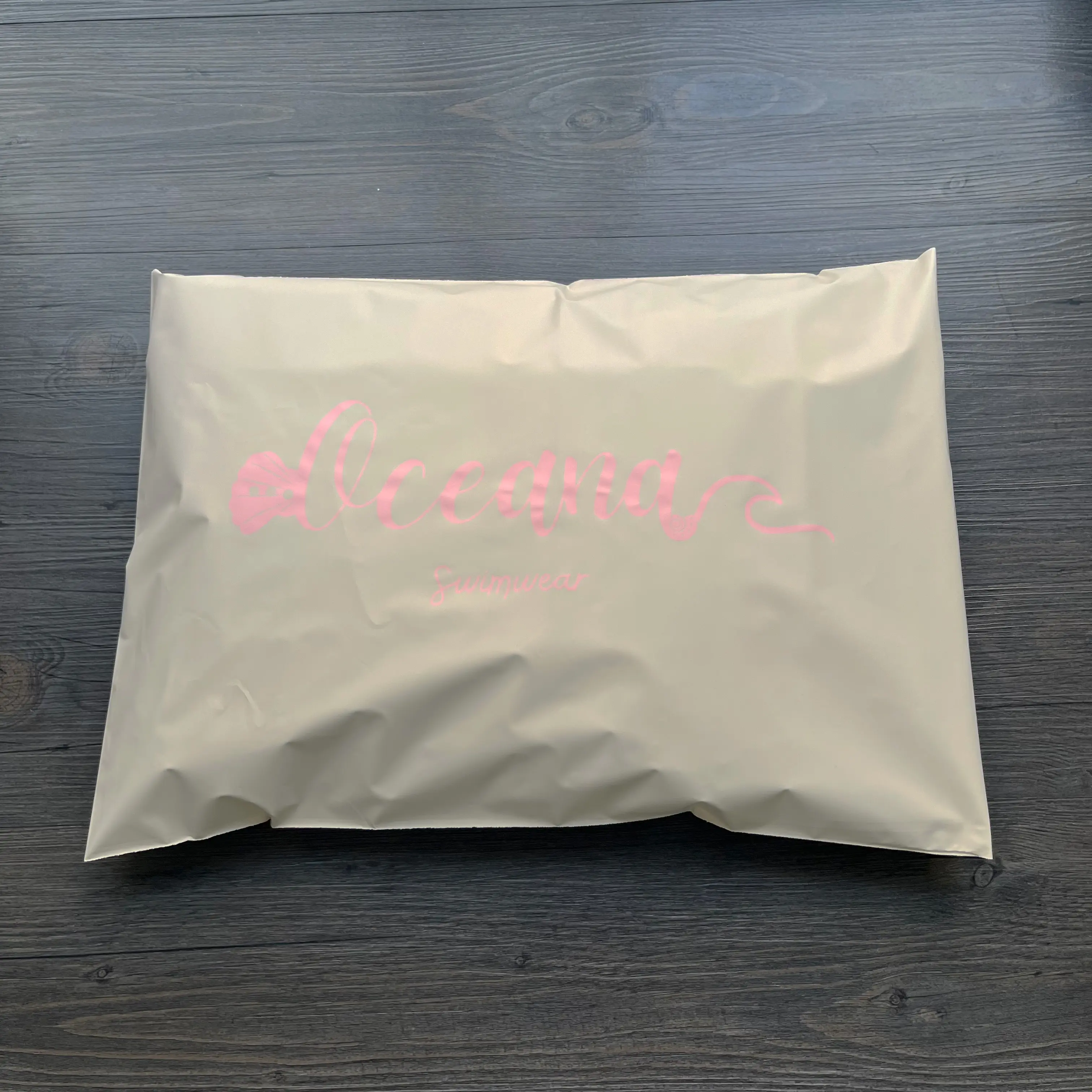 12x16inch Custom logo beige poly mailer clothing shipping postal bags