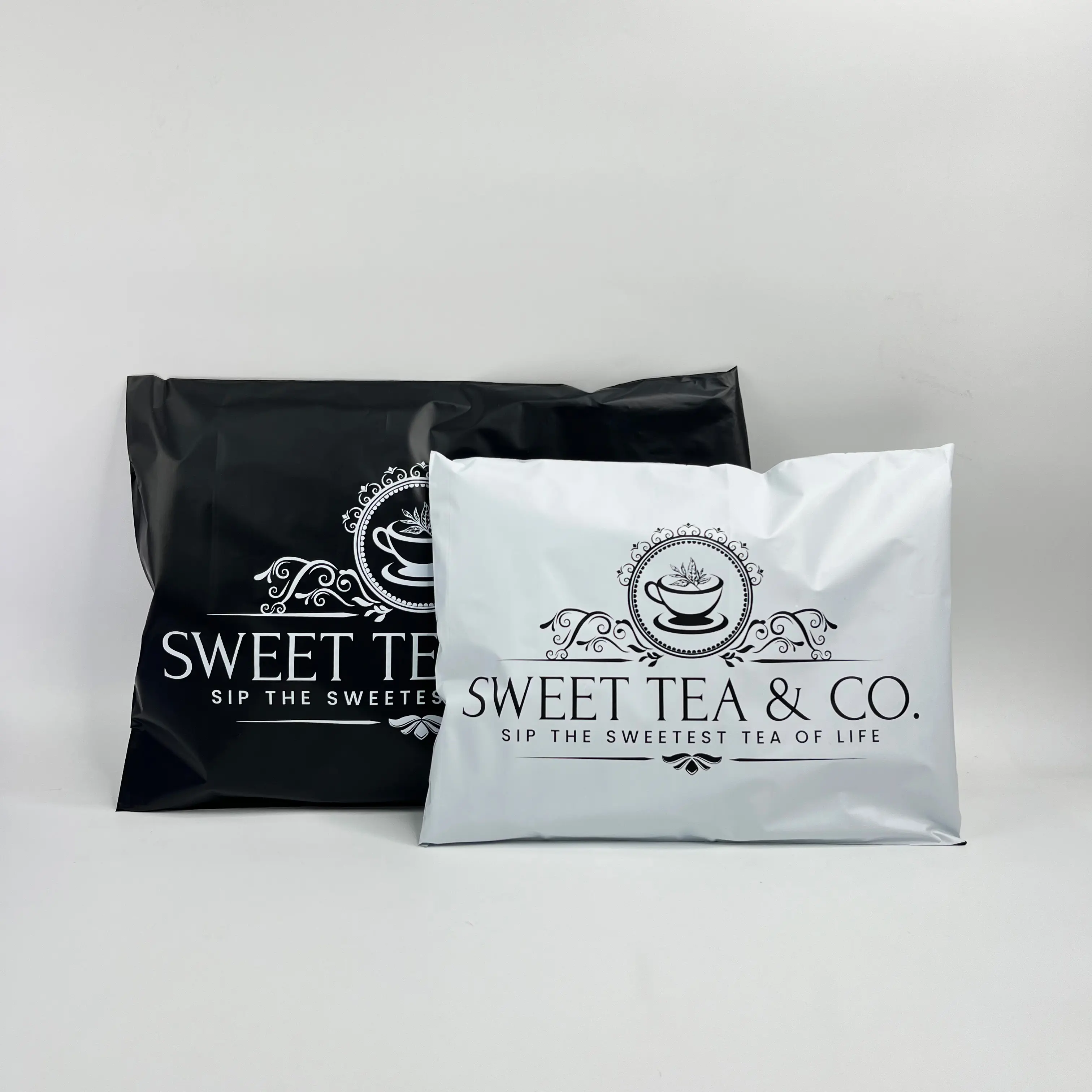 Custom logo matte black & white poly mailing bag
