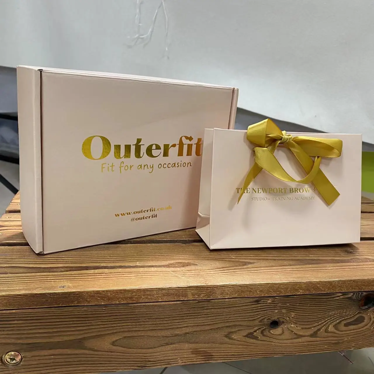 Chocolate Paper Box Candy Paper Flat Package /W Handle