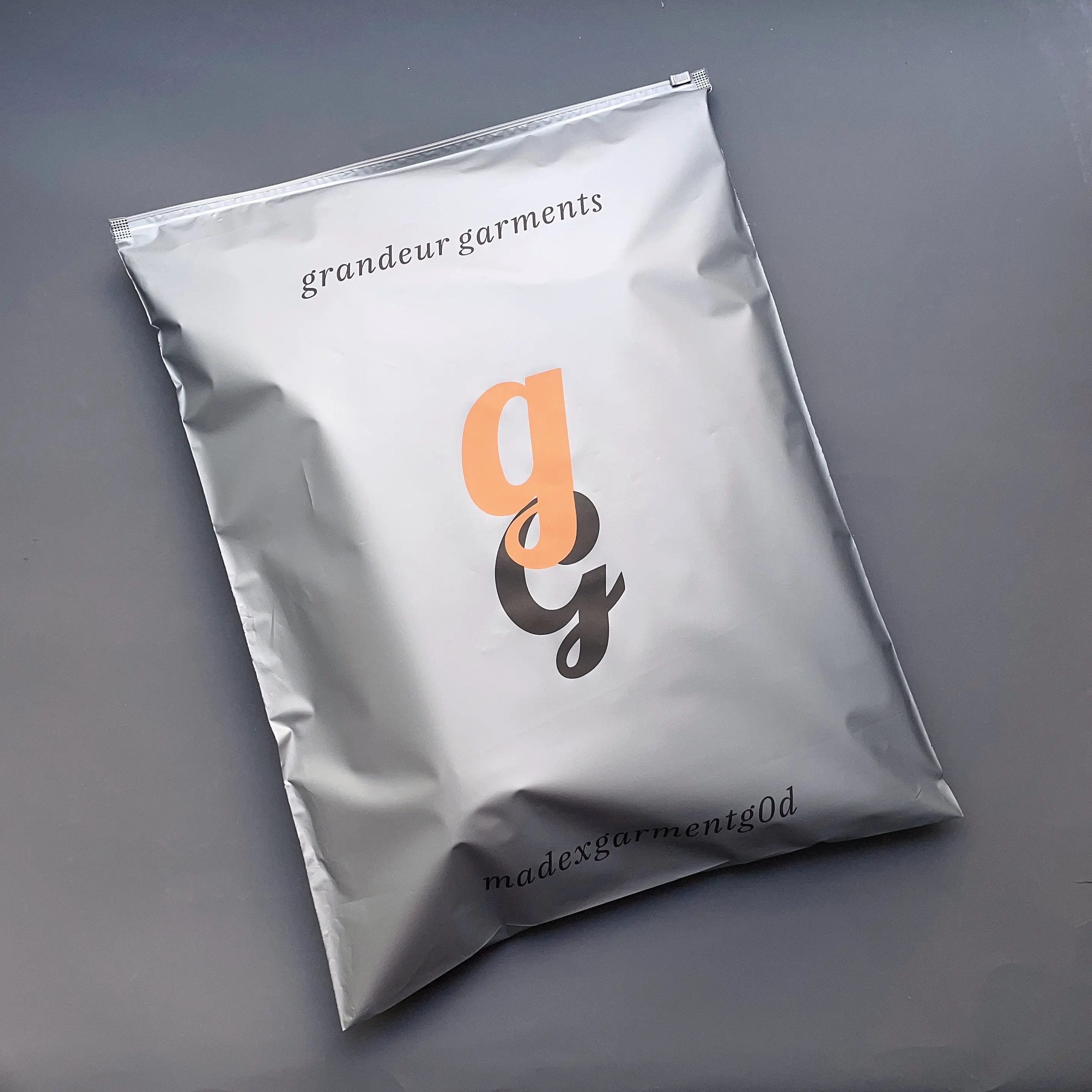 Custom logo garment packaging zipper bag