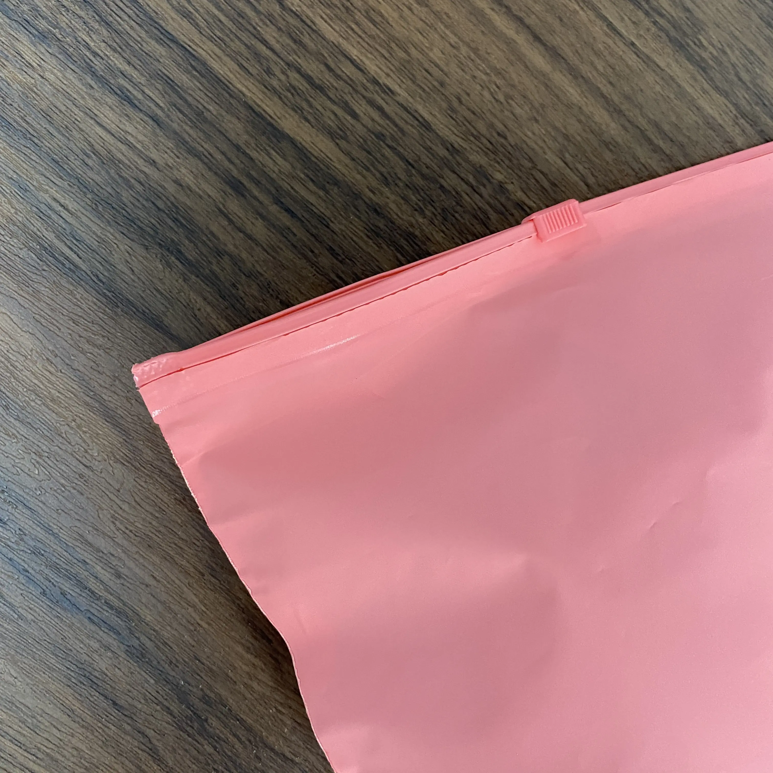 Cute pink clothing packaging zipper bag with logo