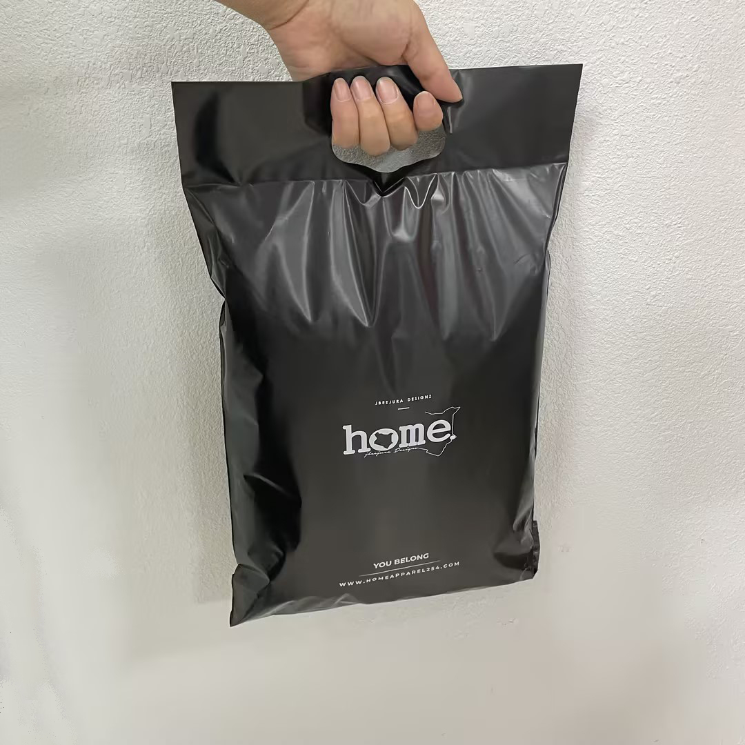 Eco-friendly mailing bags brand logo custom poly mailer boutique clothes package shipping bags with handle